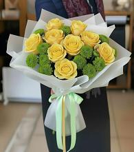 Букет цветов из:  Хризантемы и Розы в Новозаведенном