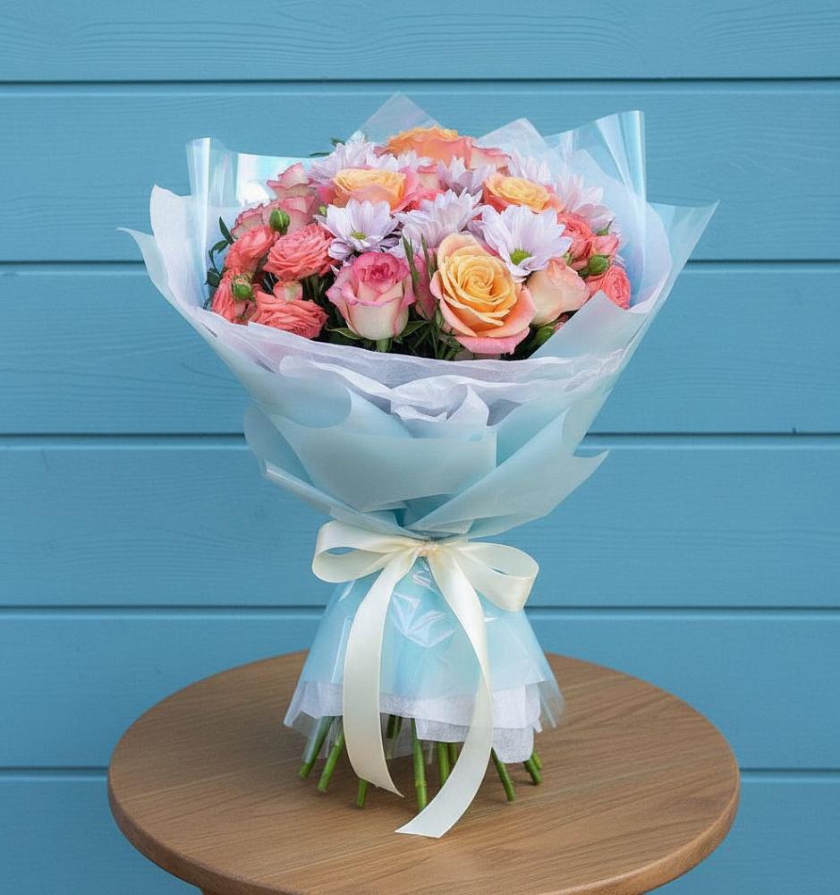 Букет цветов из: Хризантемы и Розы в Новозаведенном