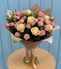 Букет цветов из:  Розы в Новозаведенном