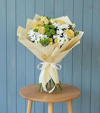 Букет цветов из:  Хризантемы и Розы в Новозаведенном