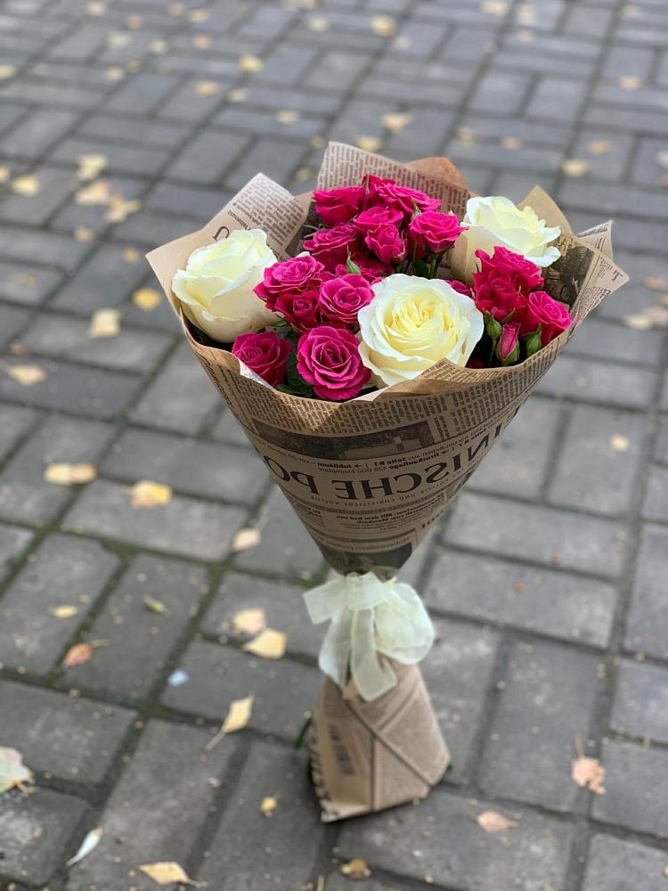 Букет цветов из: Розы в Новозаведенном